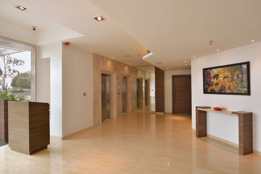Тхане: Krishna Palace Hotel Ambernath