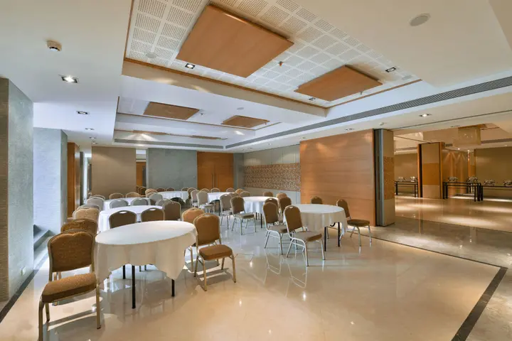 Тхане: Krishna Palace Hotel Ambernath