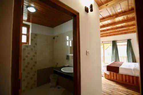 Манали: Maya Cottage