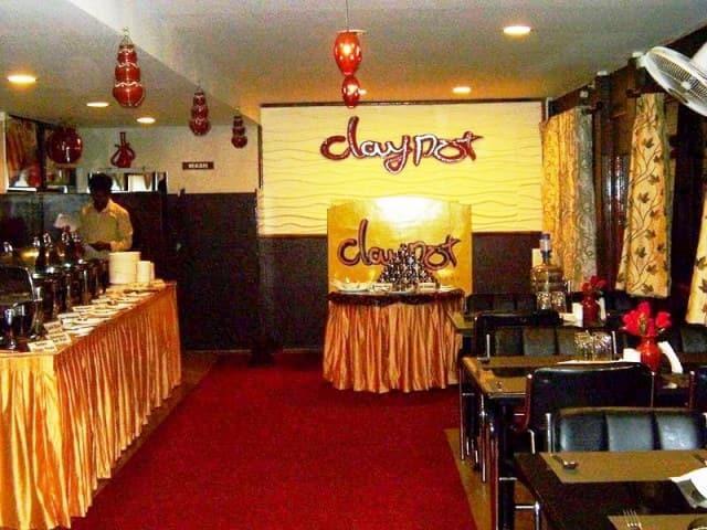 Эроде: Hotel  J Maariot