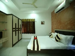 Ченнаи: Green Tree Service Apartment