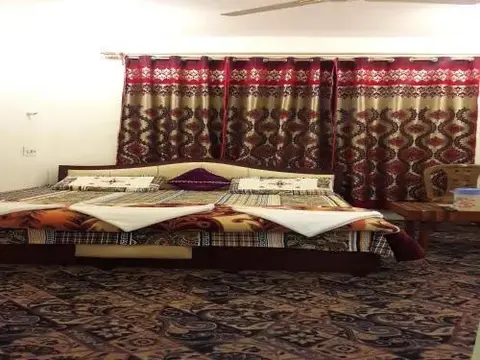 Шринагар: Hotel Fabulous Kashmir