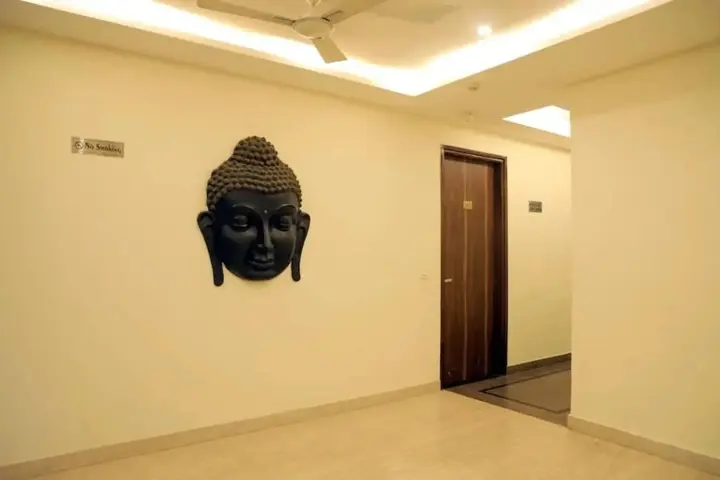 Панипат: Smart Inn Hotel