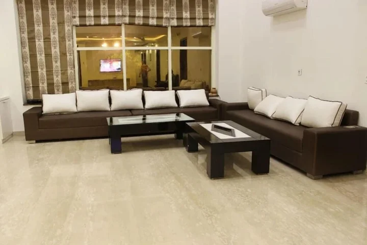 Панипат: Smart Inn Hotel