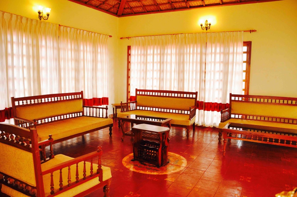Ути: Hanging Huts Resort - Kotagiri