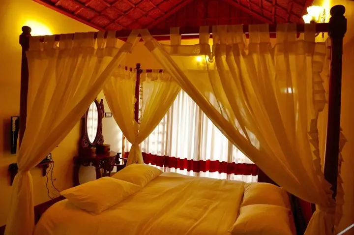Ути: Hanging Huts Resort - Kotagiri