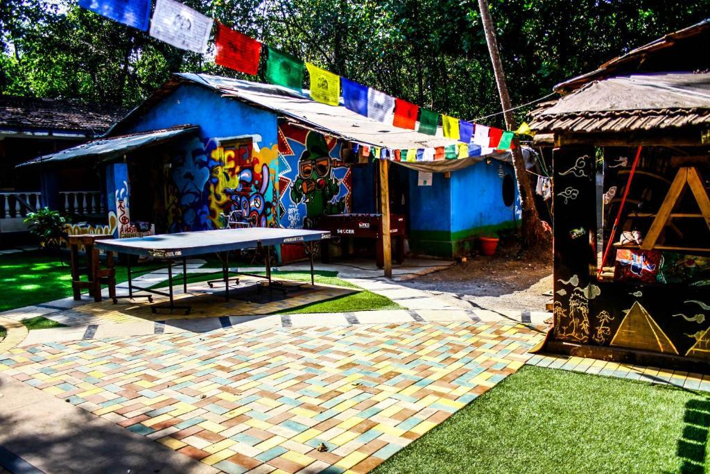 Вагатор: Pappi Chulo Hostel