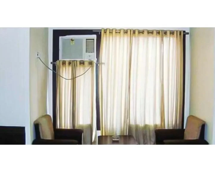 Катра: Hotel Natraj