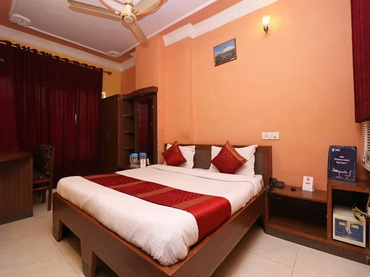 Катра: Hotel Novelty