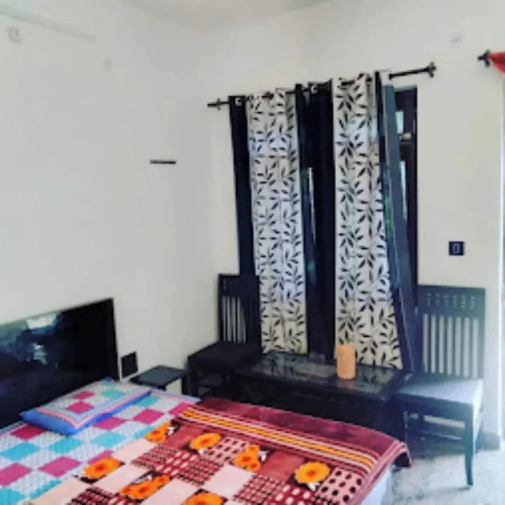 Раникхет: Snow View Guest House Kausani