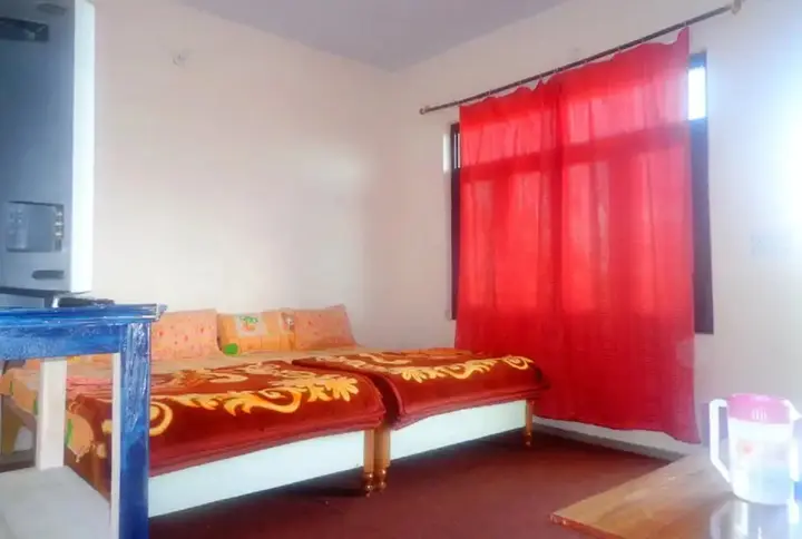 Раникхет: Snow View Guest House Kausani