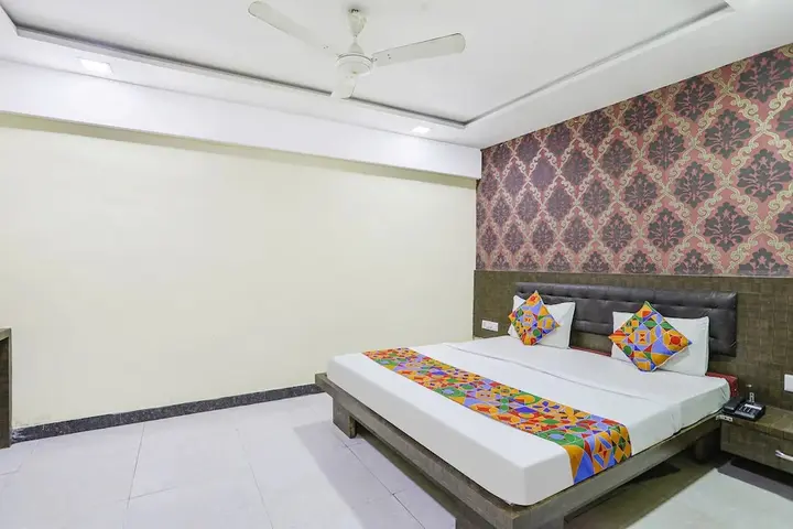 Райпур: Hotel Imperial Arjun