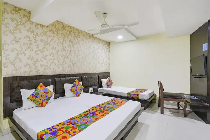 Райпур: Hotel Imperial Arjun