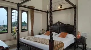 Узел Хануманангарх: Rajvi Palace Hotel