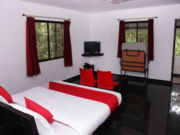 Салем: OYO 14807 Hotel Yercaud The Raintrees