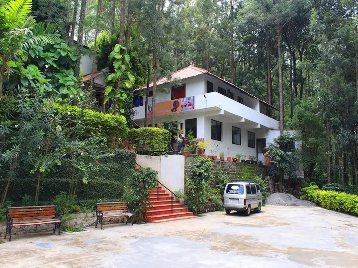 Салем: OYO 14807 Hotel Yercaud The Raintrees