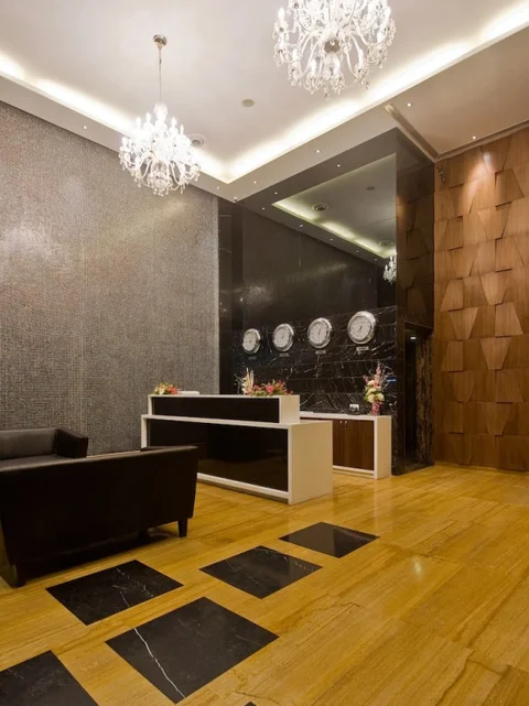 Ахмеднагар: Iris Premiere Bed and Breakfast