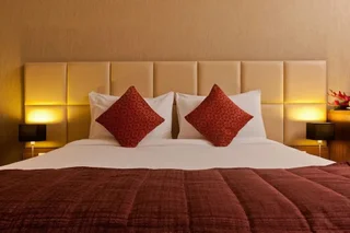 Ахмеднагар: Iris Premiere Bed and Breakfast