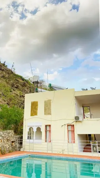 Садри: The DABS  Kumbhlgarh