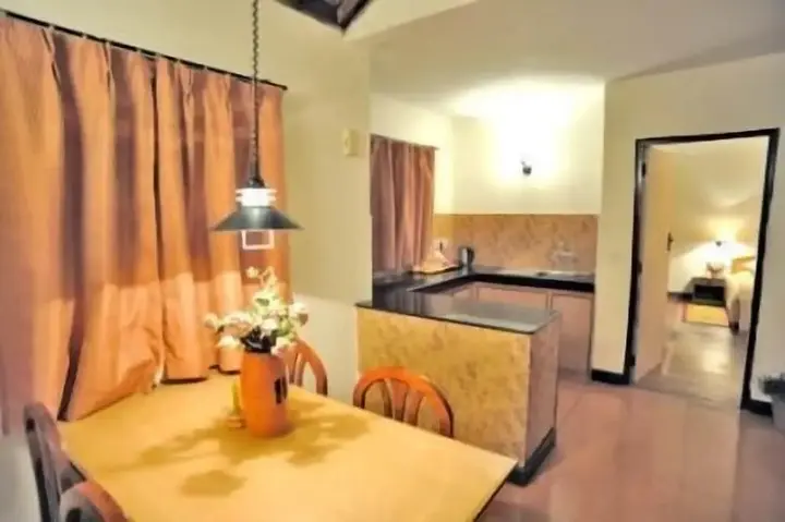 Раникхет: Woodsvilla Residency Ranikhet