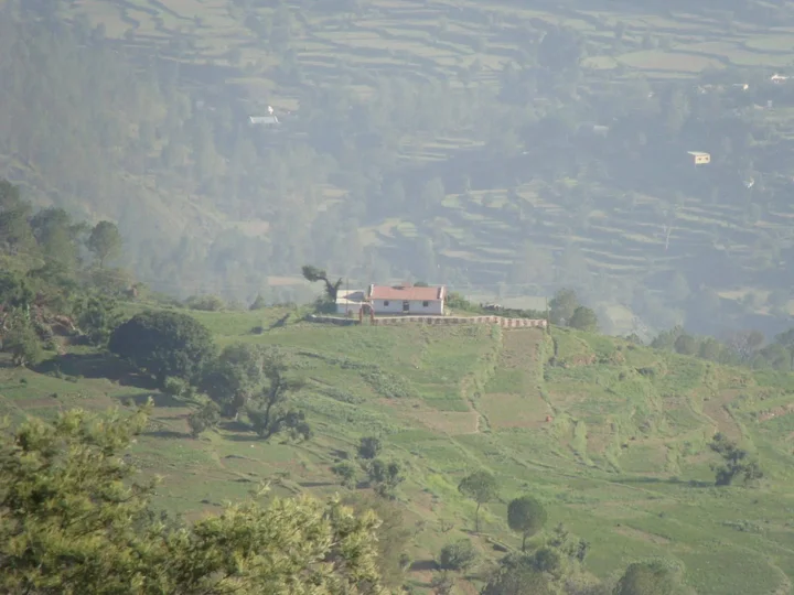 Раникхет: Woodsvilla Residency Ranikhet