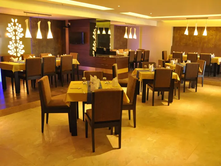 Лакхнау: Sapna Clarks Inn