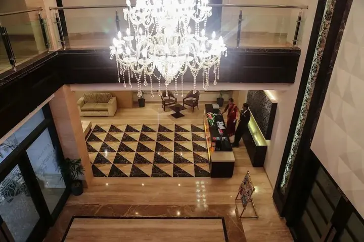 Лакхнау: Sapna Clarks Inn