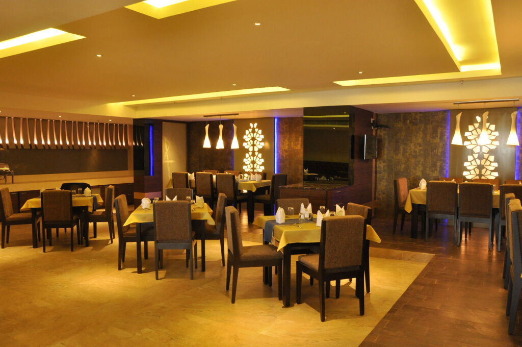 Лакхнау: Sapna Clarks Inn