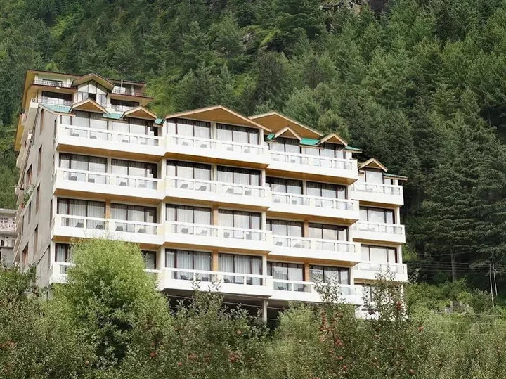 Манали: Serenity Resort & Spa by DLS Hotels