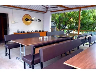 Сазан: Gir Villa Resort