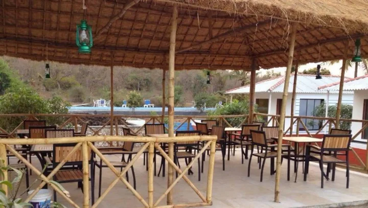 Сазан: Gir Villa Resort