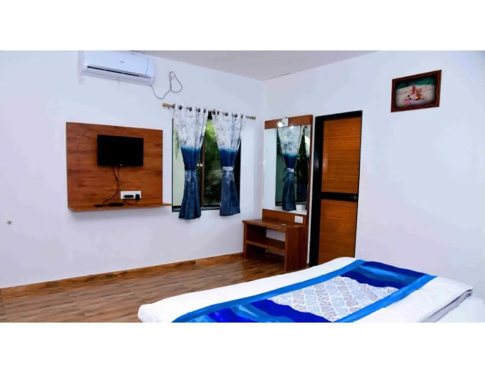 Сазан: Gir Villa Resort