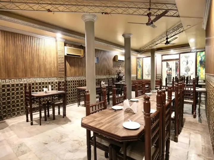 Амритсар: Hotel Sallow International
