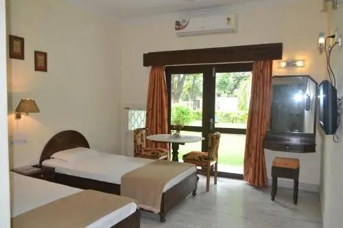 Кхаджурахо: Hotel Ganesha Garden Villa