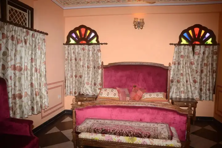 Court Shekha- (B&B Accommodation) — фото 1