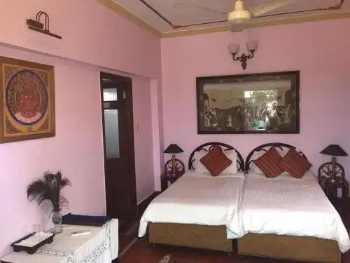 Нью-Дели: Master Bed and Breakfast