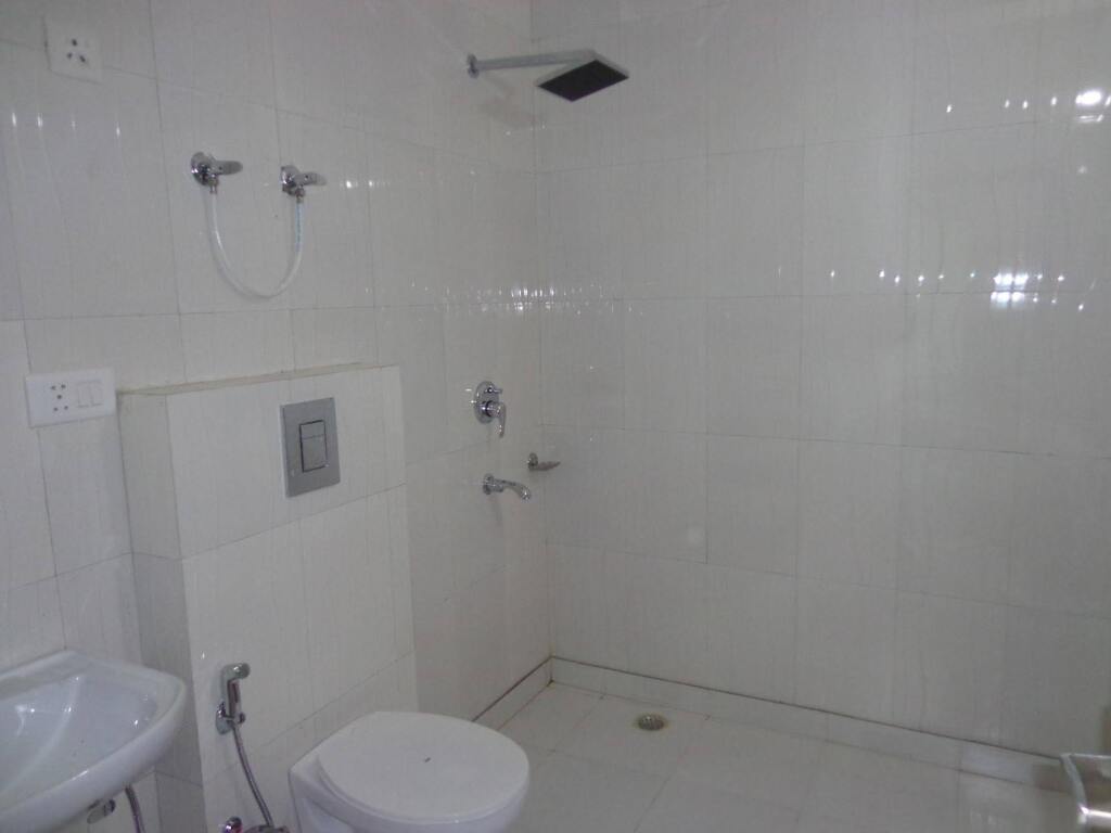 Нью-Дели: Airport Hotel The Paramont