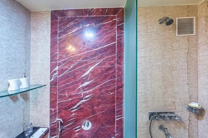Солапур: Hotel Tripursundari