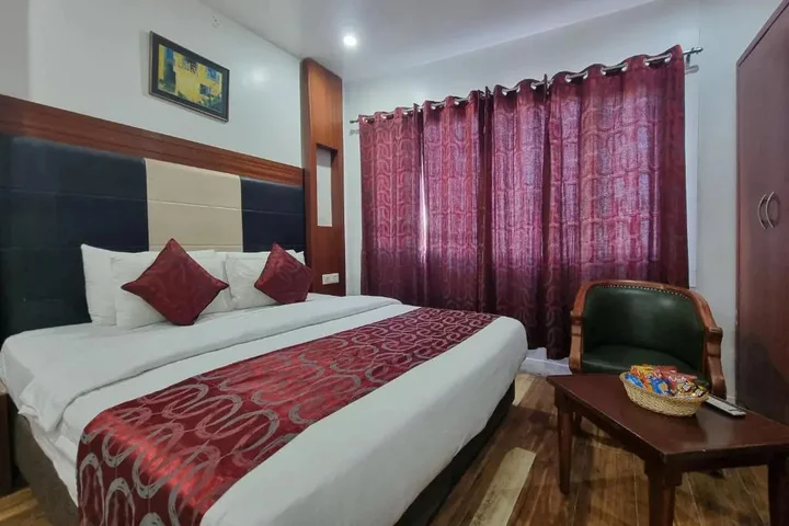 Чамба: Alps Resort Dalhousie