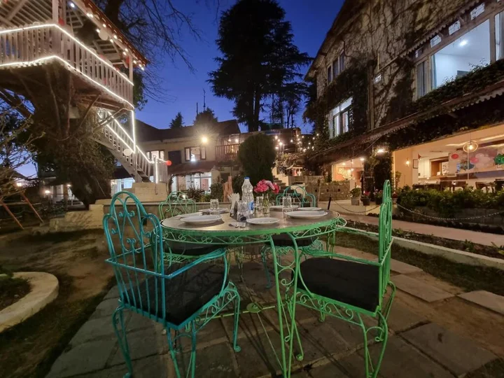 Чамба: Alps Resort Dalhousie