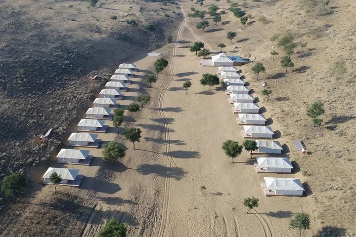 Khiyansaria: Hariyali Dhani Camps and Resorts
