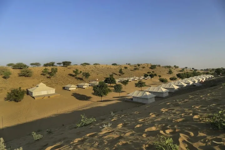 Khiyansaria: Hariyali Dhani Camps and Resorts