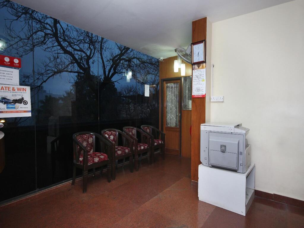 Бангалор: OYO 437 Hotel Vastav Comforts Inn