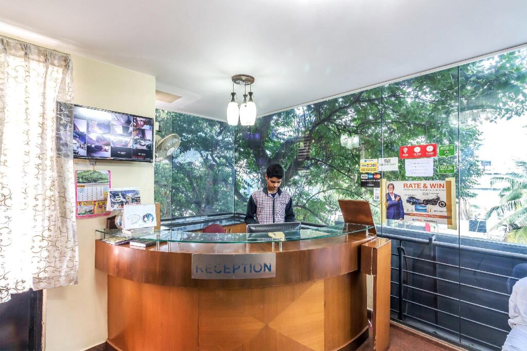 OYO 437 Hotel Vastav Comforts Inn — фото 1