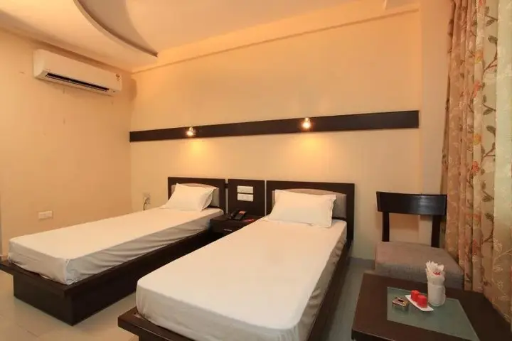 Лакхнау: Hotel Madhurima