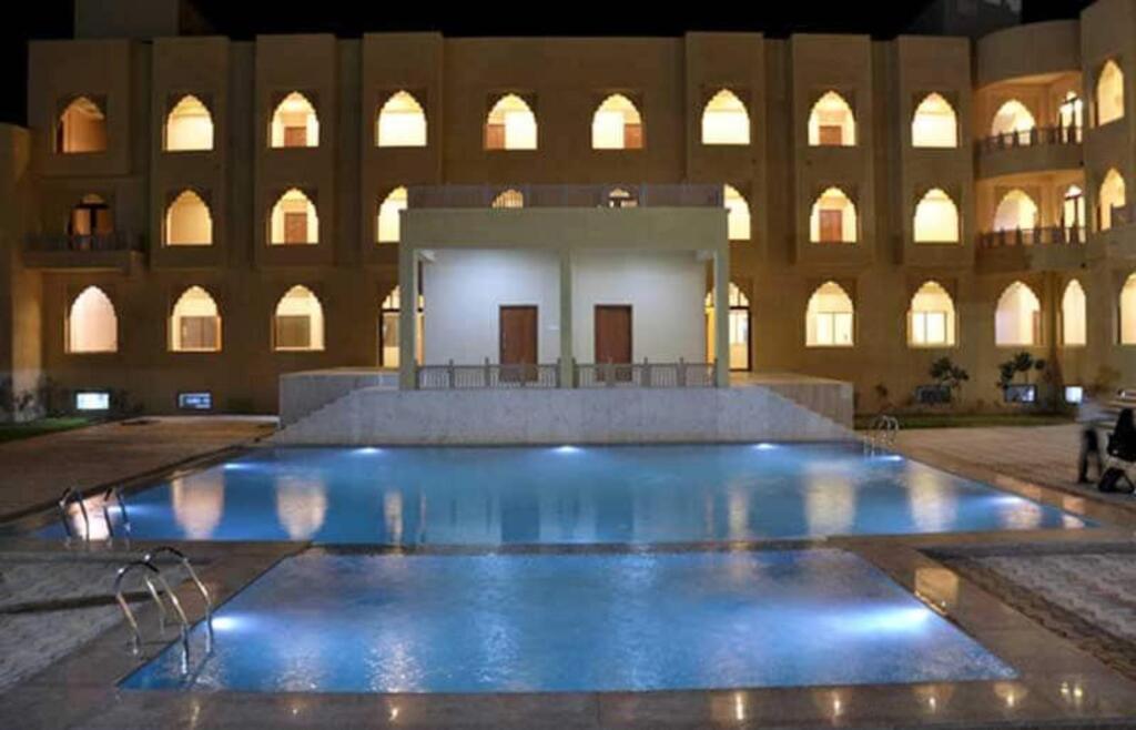 Бармер: Rishab Club & Resort