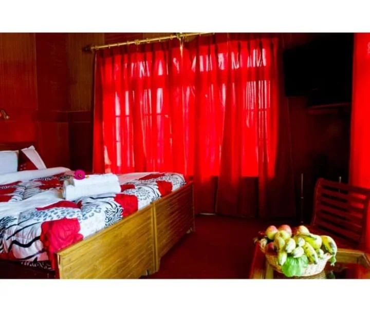 Лех: Hotel Rafica