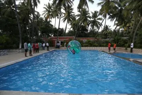 Перумал Ковил Пати: Celebrity Resort Coimbatore