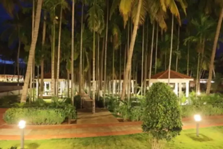 Перумал Ковил Пати: Celebrity Resort Coimbatore