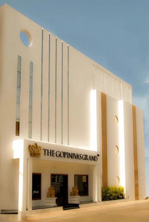 Eraniel: The Gopinivas Grand